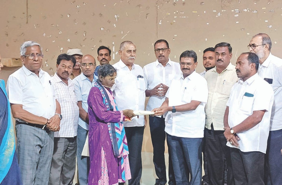 தூய்மை பணியாளர்களுக்கு மருத்துவ உதவிய சிவராம் நகர் குடியிருப்போர் சங்கம்