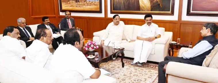 ஆளுனர் ஆர்.என்.ரவியை சந்தித்தார் முதல்வர் மு.க.ஸ்டாலின்