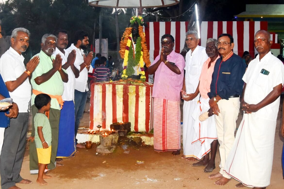 தேனூர் கிராமத்தில் ஸ்ரீ ராம பிராண பிரதிஷ்டை தினத்தை முன்னிட்டு, ஸ்ரீ வீர ஆஞ்சநேயருக்கு சிறப்பு அபிஷேகம்