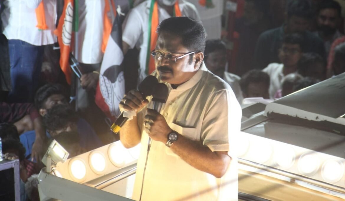 ttv dhinakaran