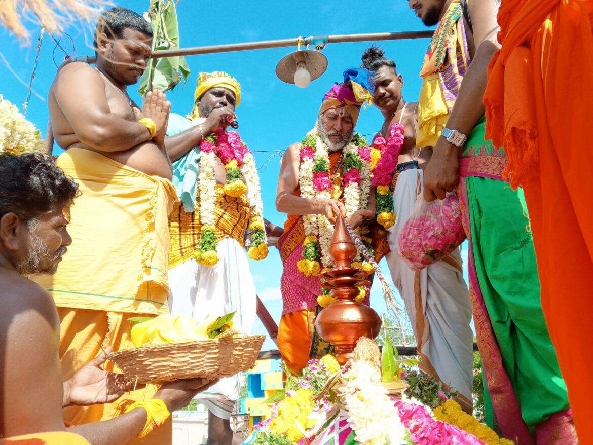 சோழவந்தான் பேட்டை சந்தன மாரியம்மன் கோவில் கும்பாபிஷேக விழா: வெங்கடேசன் எம் எல் ஏ பங்கேற்பு