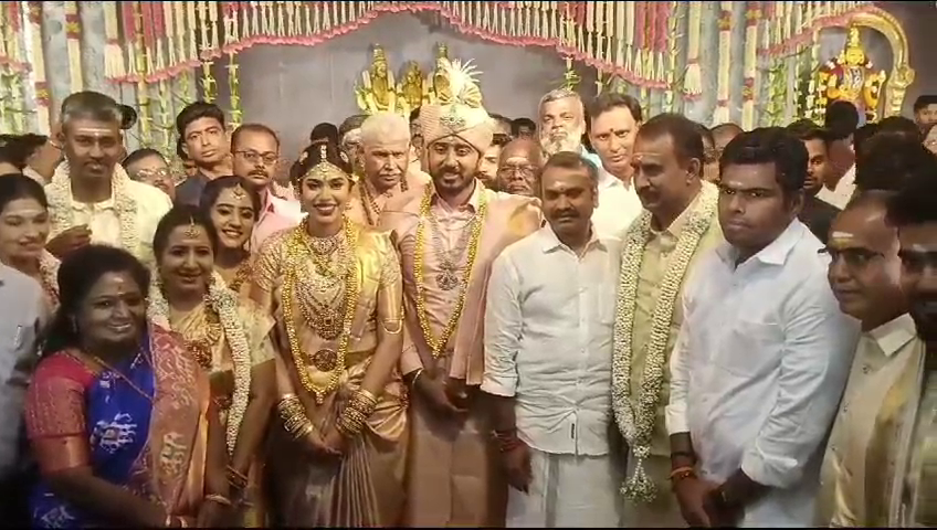 spvelumani son wedding