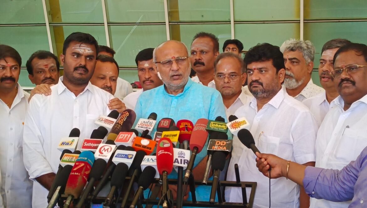 கமலை பற்றி ஒரு ஆளுநர் பதில் சொல்ல வேண்டிய அவசியம் இல்லை ​- மகாராஷ்டிரா ஆளுநர் சி பி ராதாகிருஷ்ணன் பேட்டி