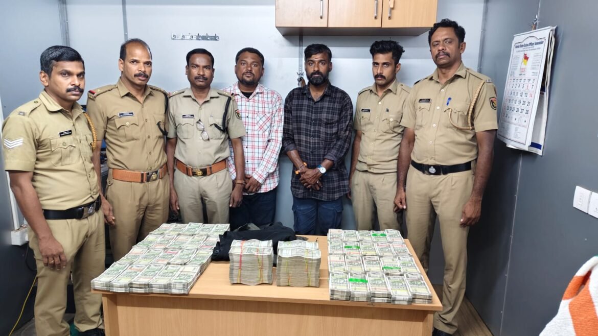 கோவை அருகே வாளையாற்றில் ரூ.60 லட்சம் ஹவாலா பணம் பறிமுதல்: இருவர் கைது