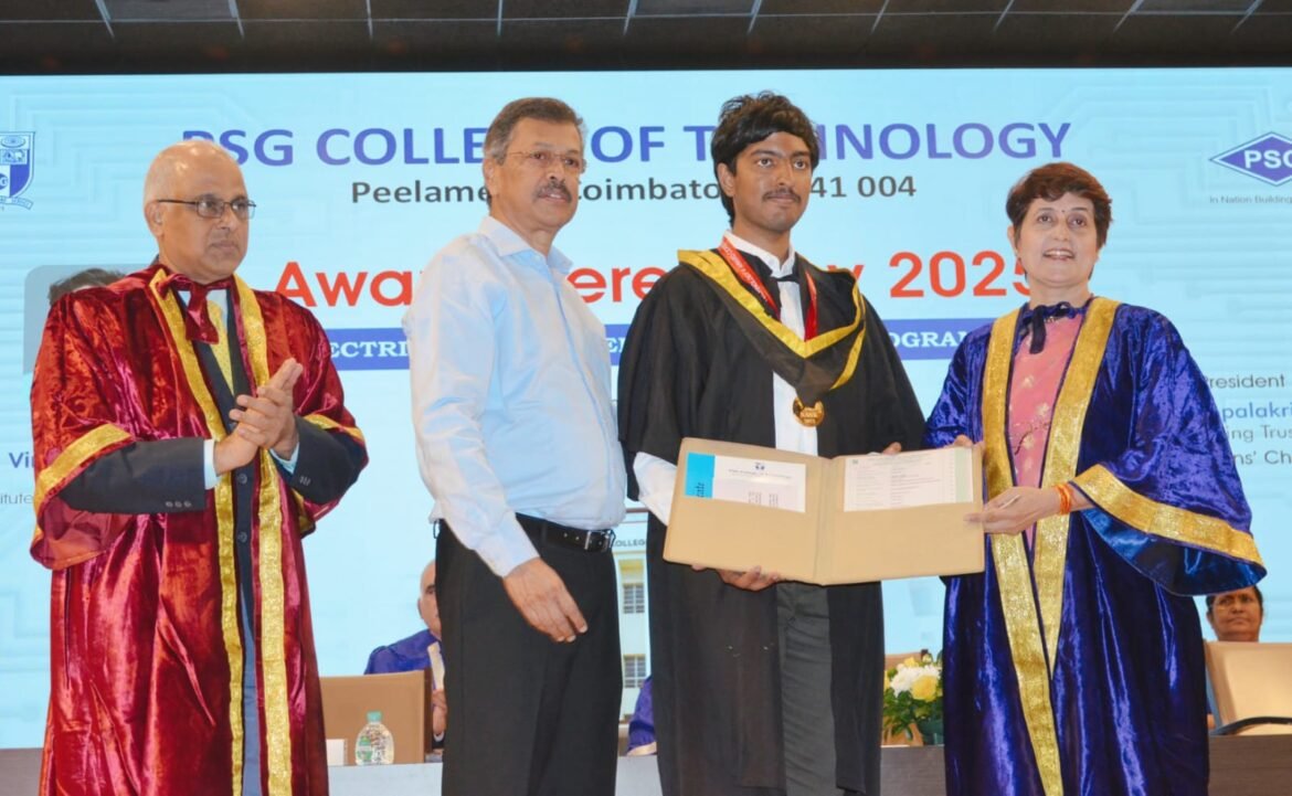 பி.எஸ்.ஜி தொழில்நுட்பக் கல்லூரியின் விருது வழங்கும் விழா