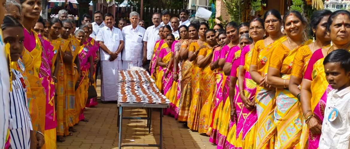 காமராஜர் நாள்: கல்வி உபகரணங்கள் வழங்கல்