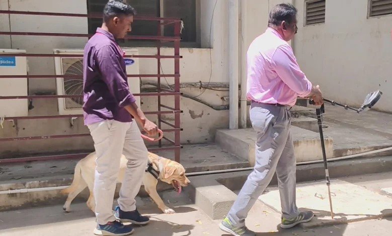 கோவை ஆட்சியர் அலுவலகத்திற்கு வெடிகுண்டு மிரட்டல் – போலீசார் தீவிர சோதனை