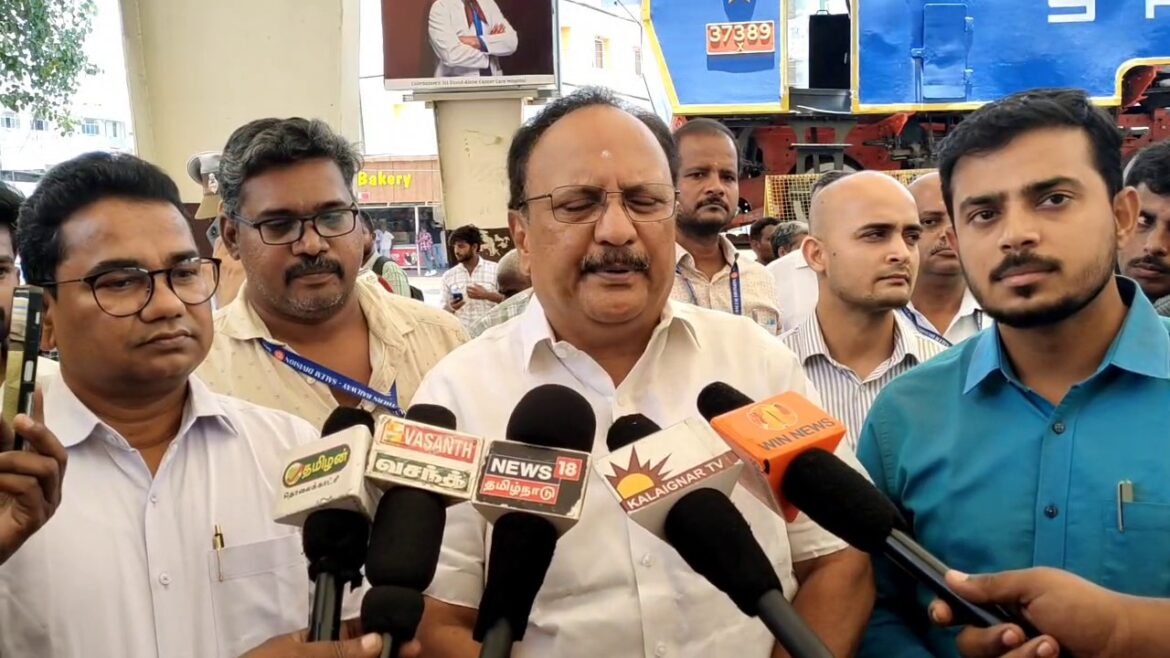 கோவையில் ரயில் நிலைய மேம்பாடு தொடர்பான ஆலோசனை கூட்டம்