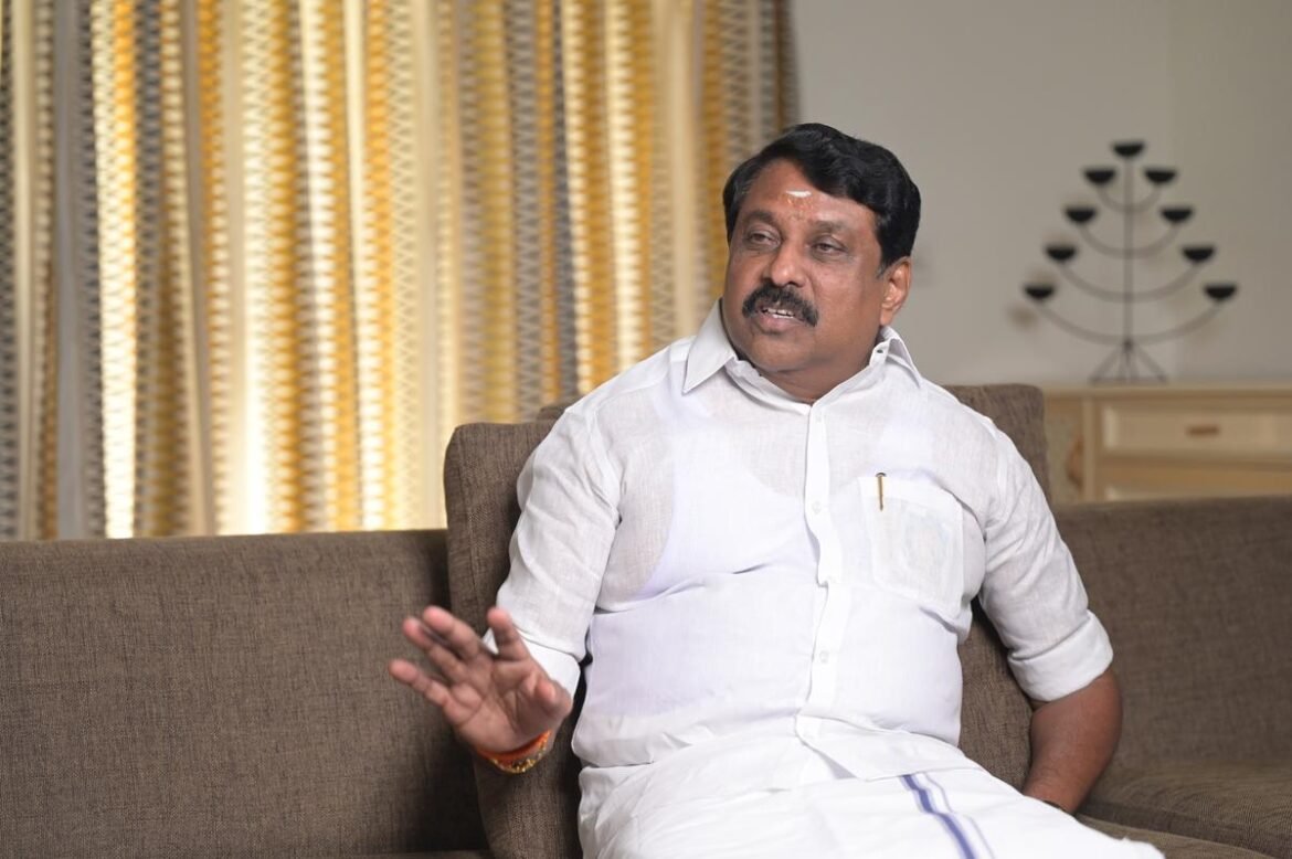 அரசியல் பிழைத்தோருக்கு அறம் கூற்றாகும்” – நயினார் நாகேந்திரன் கரூர் சம்பவத்தில் வெளியிட்ட பதிவு