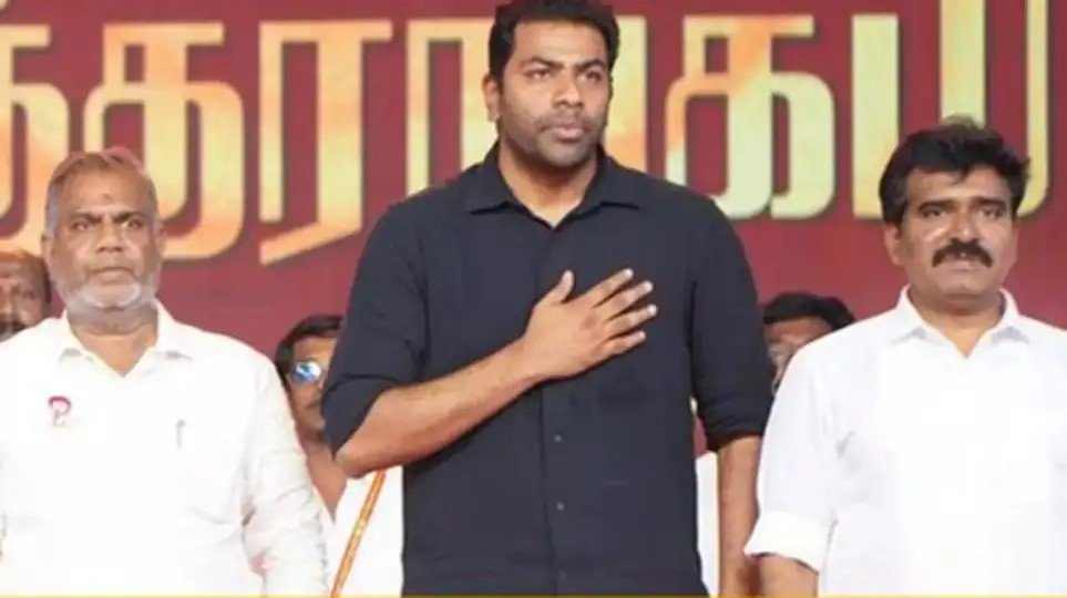 கரூர் கூட்ட நெரிசல் சம்பவம்: சி.பி.ஐ. விசாரணைக்கு த.வெ.க. நிர்வாகிகள் ஆஜர்