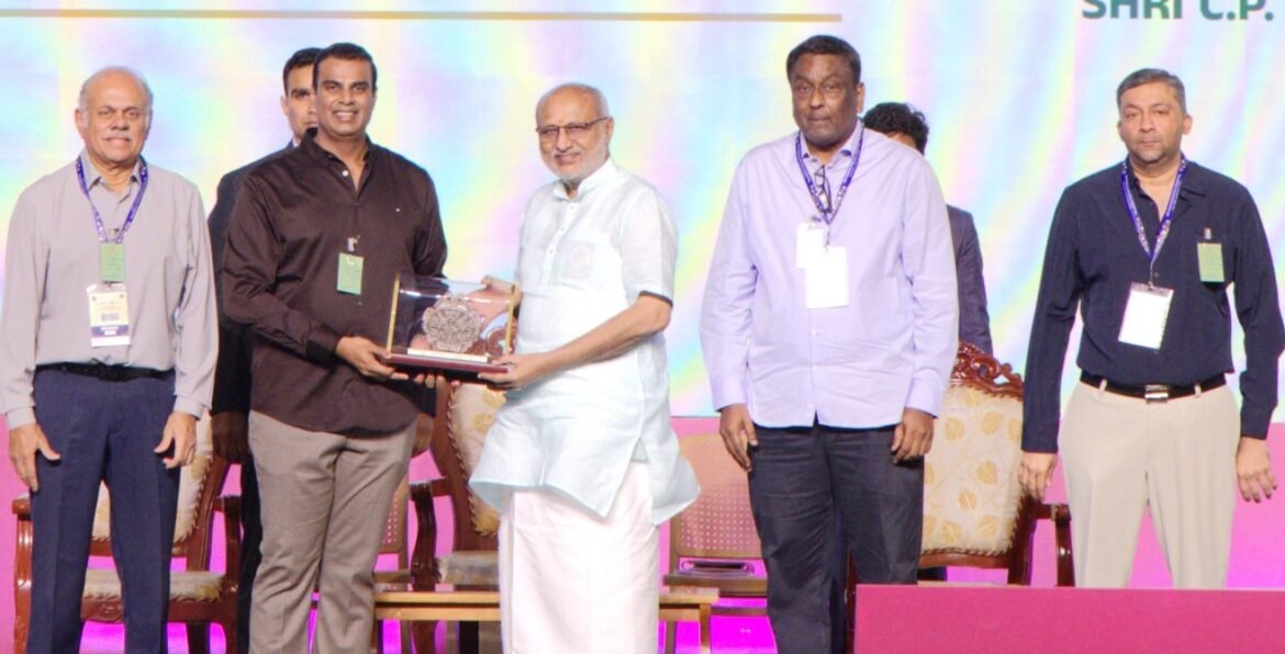 மருத்துவத்துறையில் 50 ஆண்டு கால மகத்தான மக்கள் சேவை ஸ்ரீ ராமகிருஷ்ணா மருத்துவமனைக்கு துணை ஜனாதிபதி சி.பி.ராதாகிருஷ்ணன் பாராட்டு