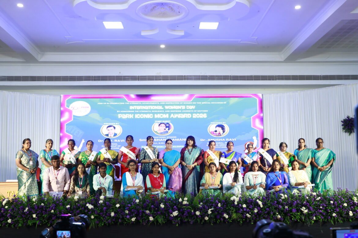 10 மாணவியரின் தாயாரை கவுரவப்படுத்தி ஒரு வருடத்திற்கான கல்வி கட்டணம் முழுமையாக ரத்து – டாக்டர். அனுஷா ரவி அறிவிப்பு