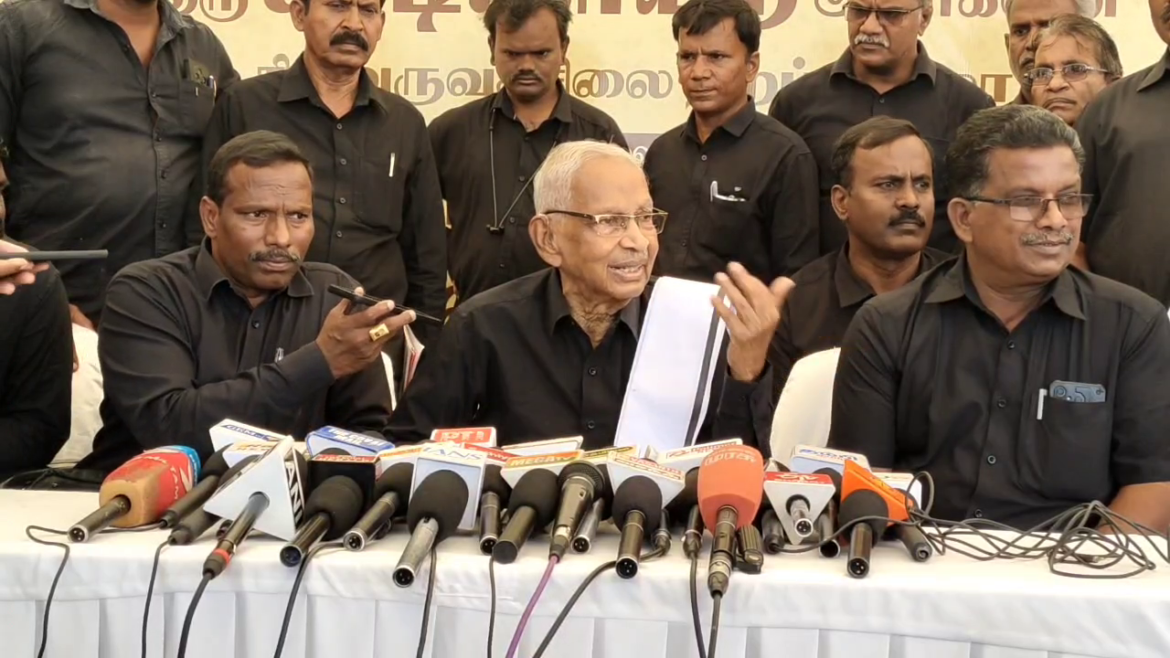 மோடி அரசின் மகளிர்தினப் பரிசு சிலிண்டர் விலையை உயர்வு தான் கி.வீரமணி விமர்சனம்