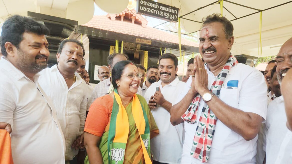 கோவை சுண்டக்காமுத்தூர் ஐயப்பன் கோவிலில் எஸ்.பி. வேலுமணி – வானதி சீனிவாசன் சந்திப்பு