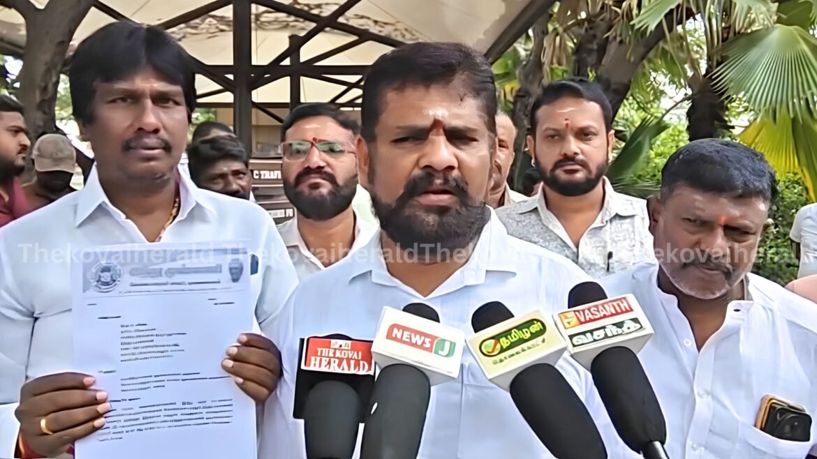 இந்து மதத்தையும் கோயில்களையும் இழிவுபடுத்தினால் கடும் நடவடிக்கை! – கோவை காவல் ஆணையரிடம் இந்து முன்னணி அதிரடி புகார்!